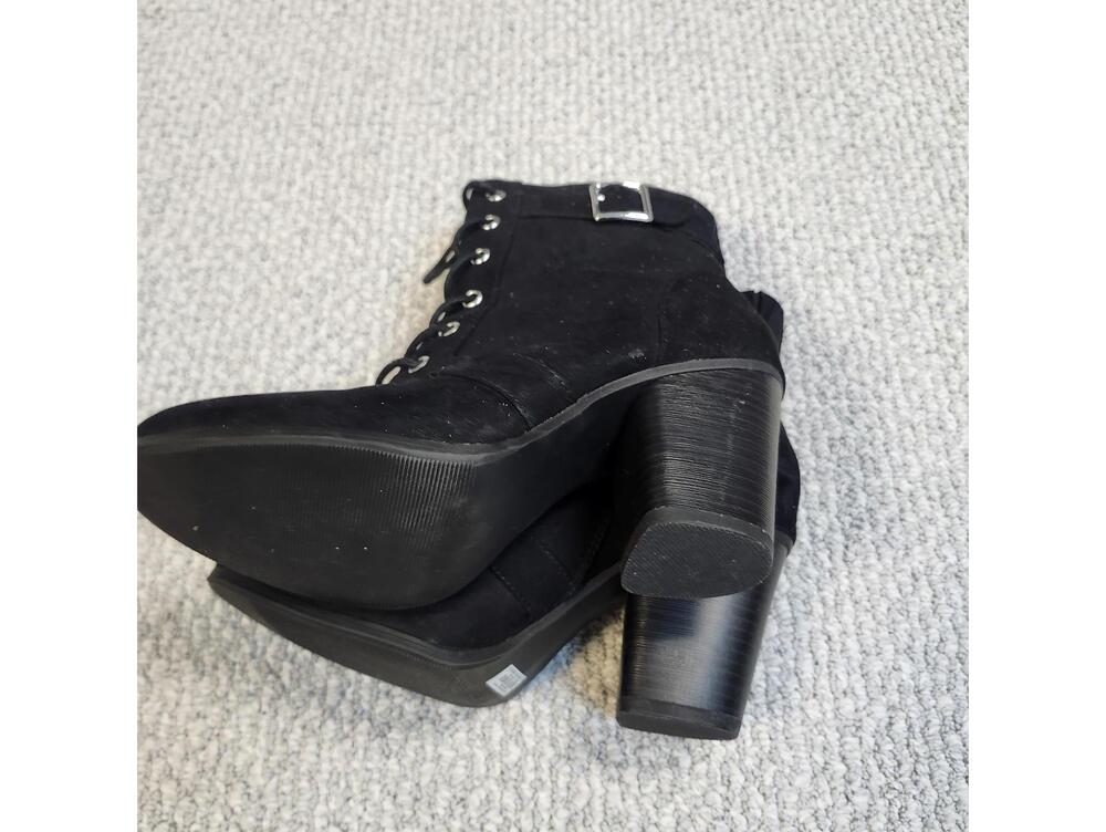 Torrid Black Faux Suede Lace-Up Ankle Boots with Buckle Detail Women's Size 10W - Picture 9 of 13